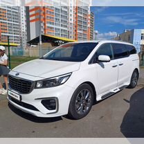 Kia Carnival 2.2 AT, 2018, 70 658 км, с пробегом, цена 3 000 000 руб.