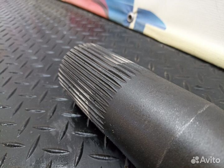 Полуось без блокировки