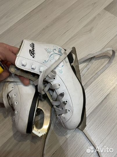 Коньки для фигурного катания 30