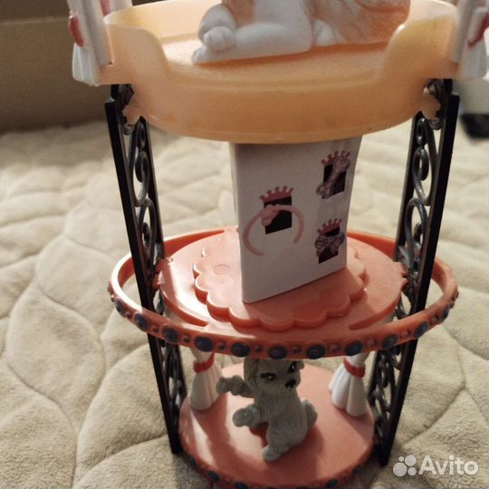 Игрушечный домик