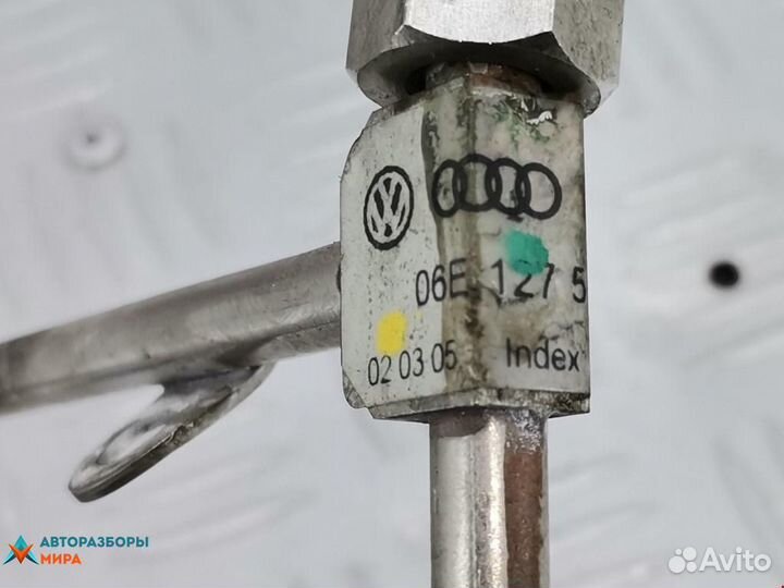 Трубка топливная Audi A6 4F/C6 2005 06E127501F