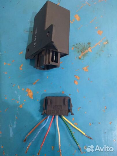 Реле центрального замка на 105 Волгу