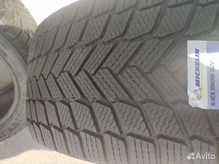 Michelin X-Ice Snow SUV 235/60 R18