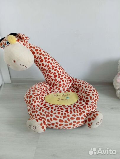 Детское кресло- мягкая игрушка в виде жирафа