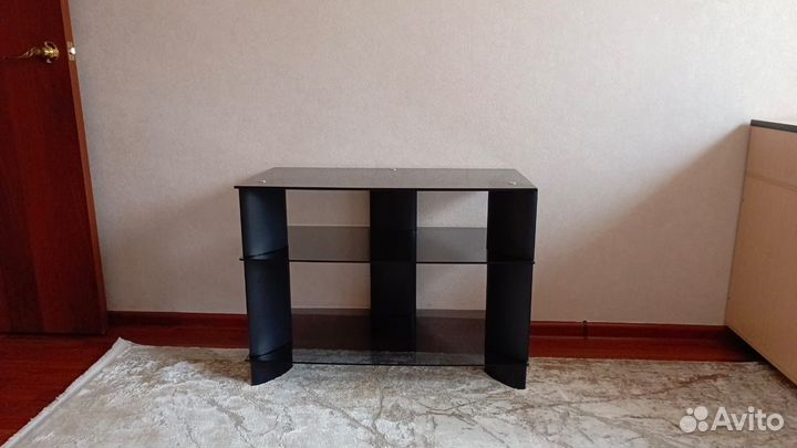 Тумба под телевизор