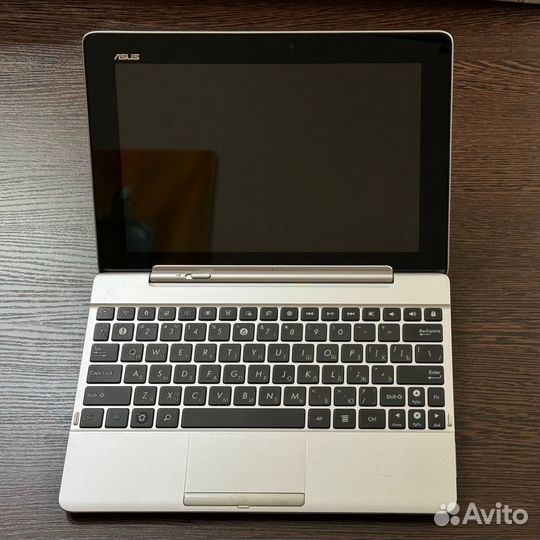 Планшет с клавиатурой бу