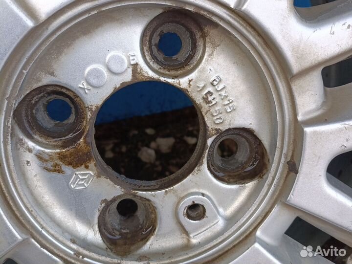 Зимние колеса взборе Рено Логан r15