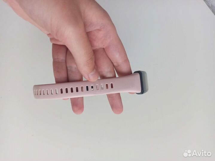 Фитнес-браслет Honor Band 6