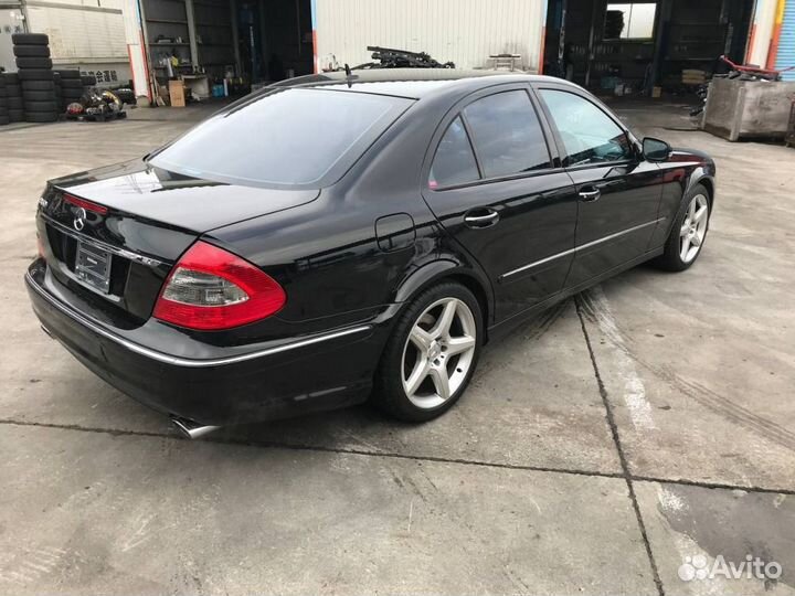 Mercedes-Benz E-class w211 в разборе