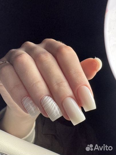 Мастер маникюра