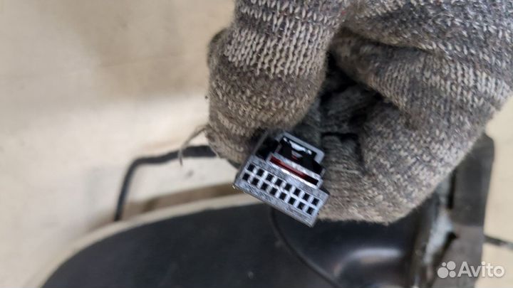 Зеркало боковое правое Volkswagen Jetta 5