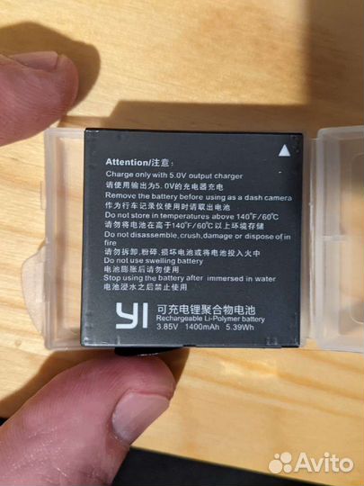 Дополнительный аккумулятор Xiaomi YI 4K AZ16-1