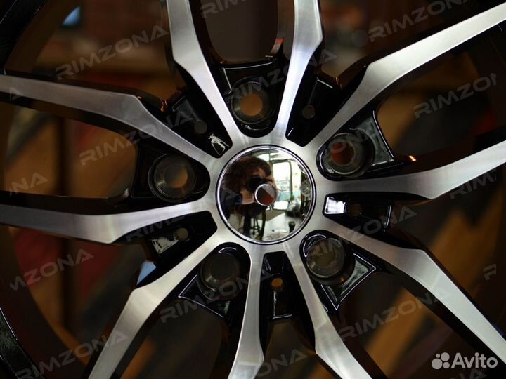 Литые диски HRE R17 для Kia. Арт863