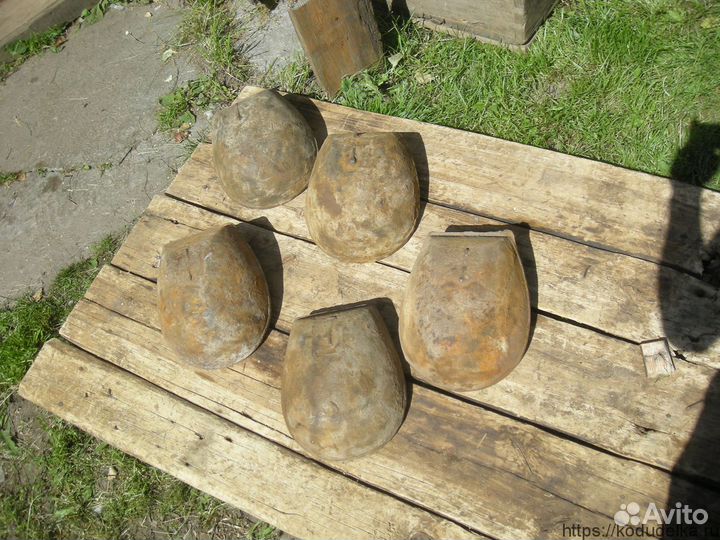 Поилка железная для животных коров,лошадей