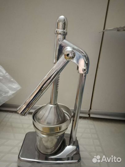 Пресс стальной для цитрусовых