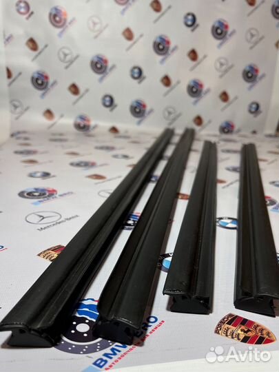 Молдинги BMW E34 нижние рестайлинг