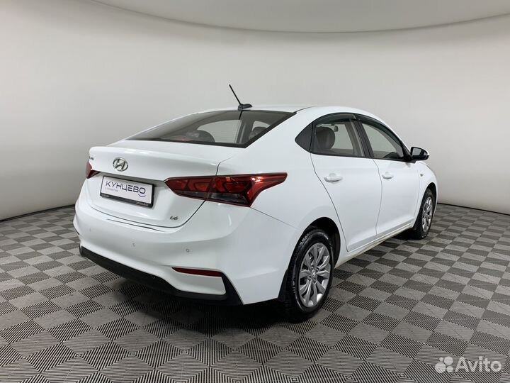 Hyundai Solaris 1.6 AT, 2018, 302 668 км