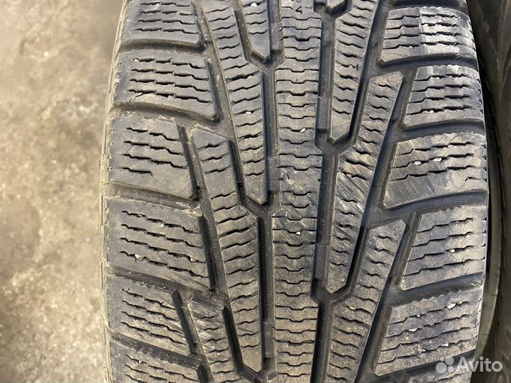 Зима в сборе Volkswagen Touareg 235/65/17