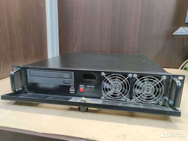 Видеорегистратор 16-канальный Pelco DS-NVR-16-1500