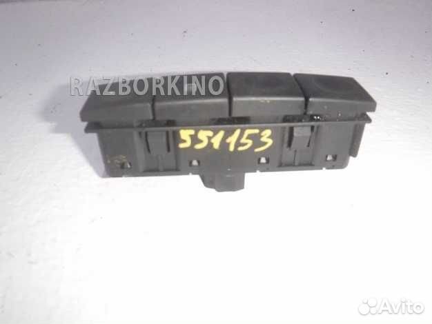 Кнопка обогрева заднего стекла