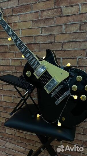 Изящная электрогитара fabio