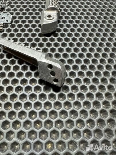 Подножки задние пассажира Kawasaki