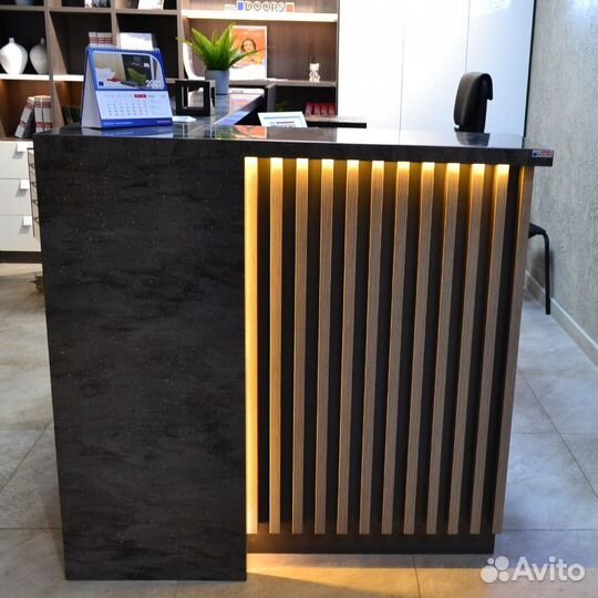 Ресепшн с подсветкой Бесплатный монтаж