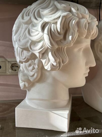 Бюст Антиноя