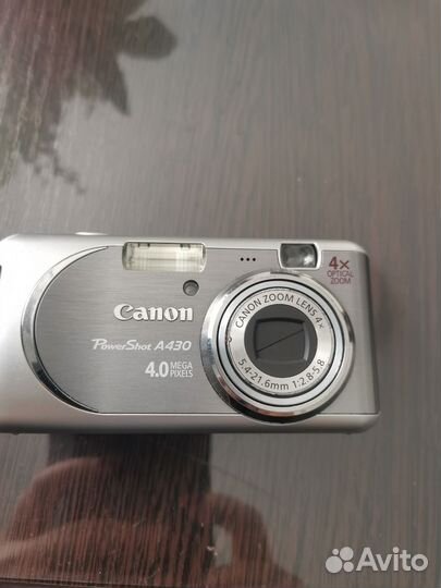 Компактный фотоаппарат canon