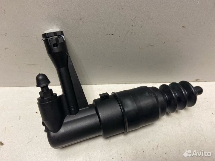 Цилиндр сцепления рабочий Audi A6 C5 (1997-2004)