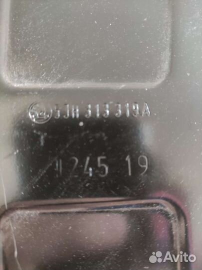 Панель заднего фонаря skoda rapid 1