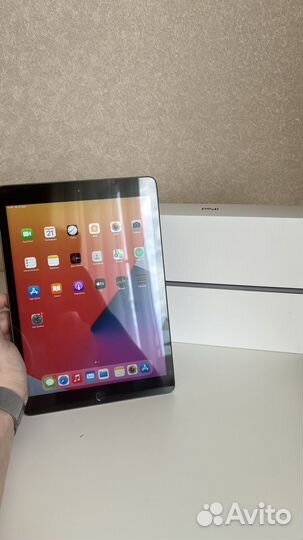Планшет apple iPad 8 wi-fi 32gb