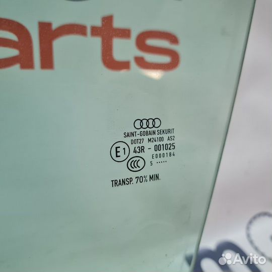 Стекло двери переднее левое Audi A3 8V 2019