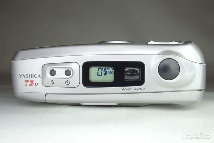 Yashica T5D проверена с пленкой