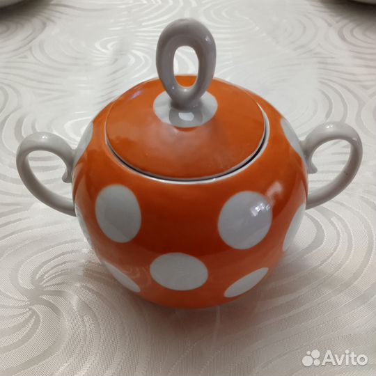 Сервиз чайный и отдельные предметы