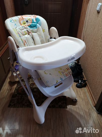 Стульчик для кормления babyton