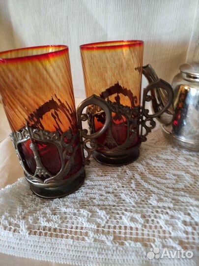 Набор посуды, подстаканники, сахараницы чайники