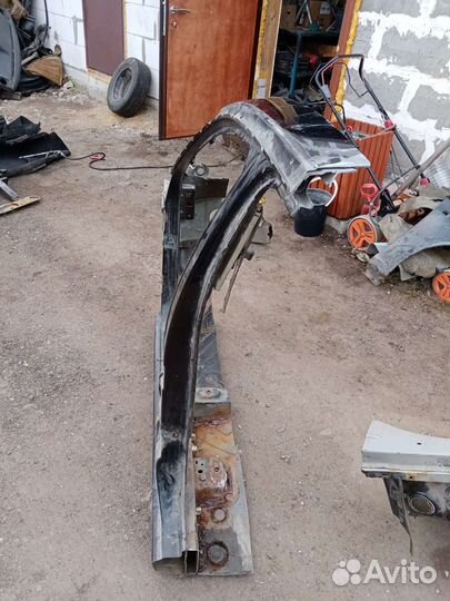 Дверной проем пер.левый рено логан 1