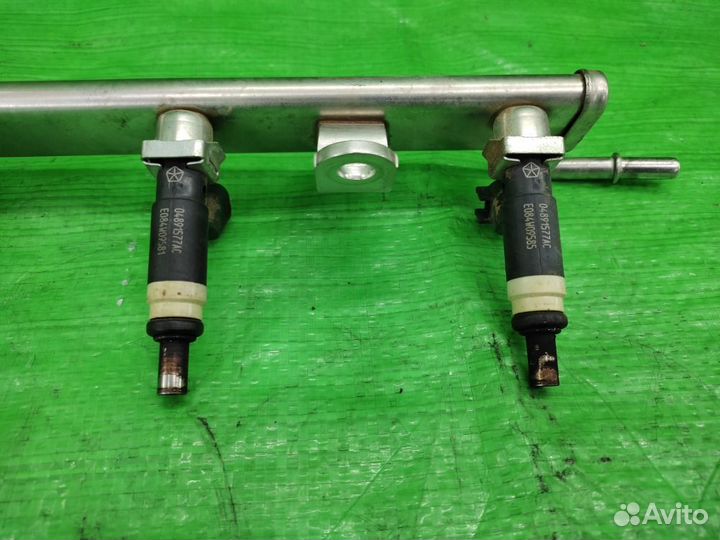 Форсунка с рейкой топливной Caliber/Compas/Patriot