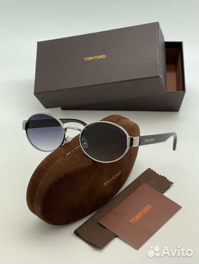 Солнцезащитные очки tom ford