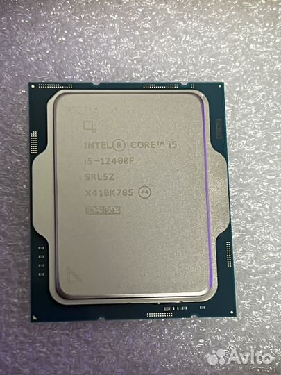 Новый процессор I5 12400F