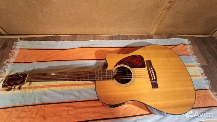 Электроакустическая гитара Fender CD-140SCE