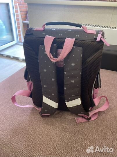 Портфель школьный