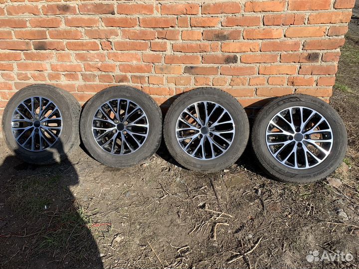 Летняя резина с дисками 185/65R15