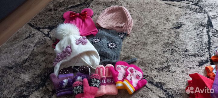 Шапки,варежки