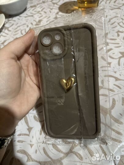 Чехол на iPhone 14