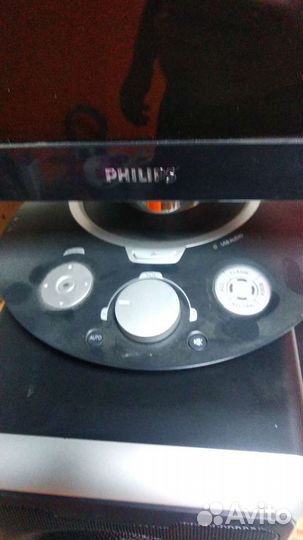 Монитор Philips 190 G с сабвуфером