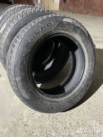 Kumho I'Zen RV Stud KC16 225/65 R17 107T