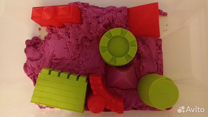 Кинетический песок с формочками для лепки