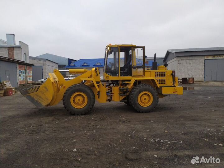 Фронтальный погрузчик Амкодор 352, 2012